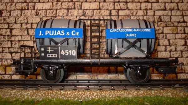 Voici mes premiers wagons bi-foudres; avanons donc dans cette nouvelle aventure