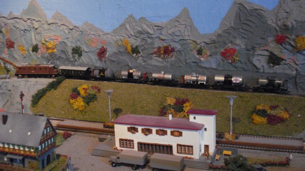 Par la grâce du modélisme, voici ce que je considère comme les plus beaux trains à voie normale que notre Helvétie aura connu (première partie) !