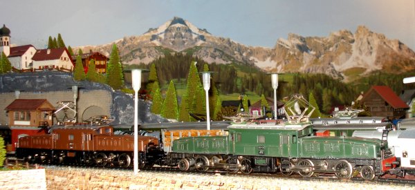 Authentiques "Ambiances Gothard" avec les Ce 6/8 III 3015 de Mrklin / Authentische Gotthard-Stimmungen mit den Mrklin-Ce 6/8 III 3015