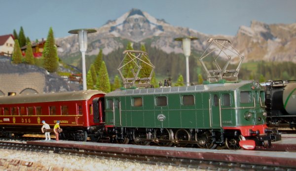 Autres locomotives lectriques europennes en tte de l'express international