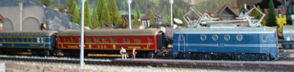 Autres locomotives lectriques europennes en tte de l'express international