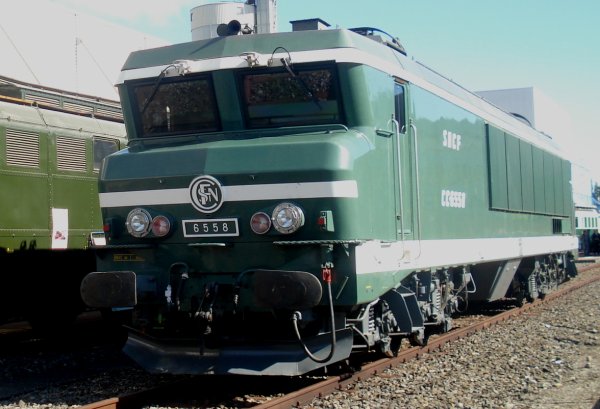Ambiances ferroviaires franco-suisses  Meyrin (Zymesa)