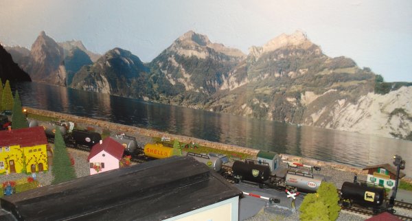 Trains-blocs et de marchandises  l’chelle HO