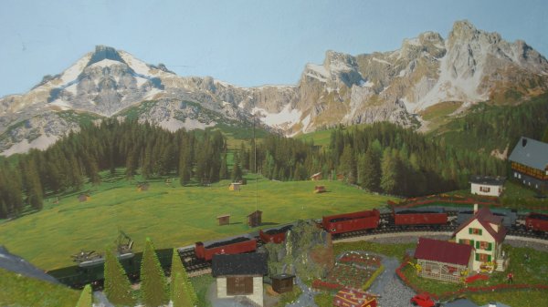 Trains-blocs et de marchandises  l’chelle HO