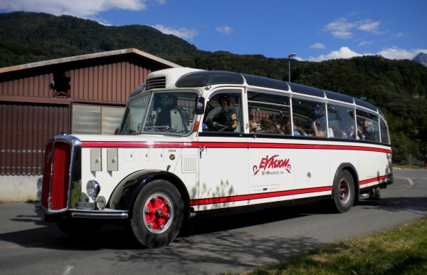 Les cars suisses