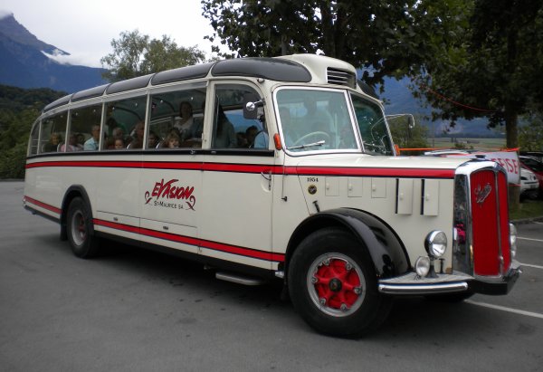 Les cars suisses