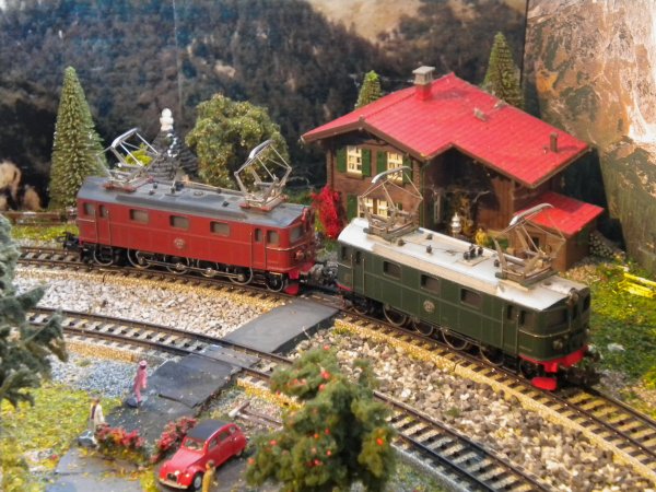 Le fantme de la  Crocodile  MAERKLIN 3015 hante  nouveau nos chaumires !