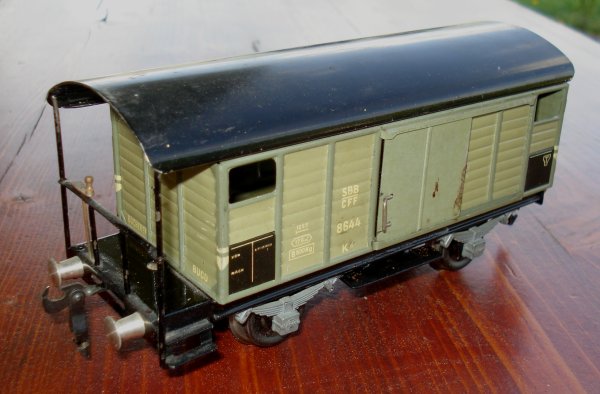 Acquisition et amlioration de nouveaux wagons de marchandises BUCO "Tin-Plate" 0  deux essieux (premire partie)