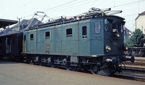 Dcouvrir l’me des locomotives relles au travers du modlisme  Tin-Plate  (premire partie)