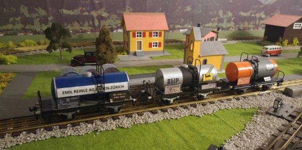 Wagon-citerne des FS: