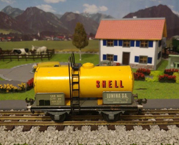 Wagon-citerne des FS: