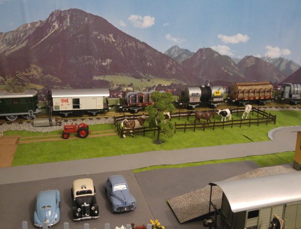 Wagon-citerne des FS: