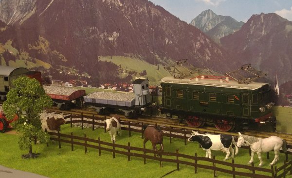 Ralisation de deux ballastires, “Gotthardbahn” (GB) et “SBB-CFF” de type “S” pour “Schotterwagen”, qui dsigne prcisment un wagon  ballast
