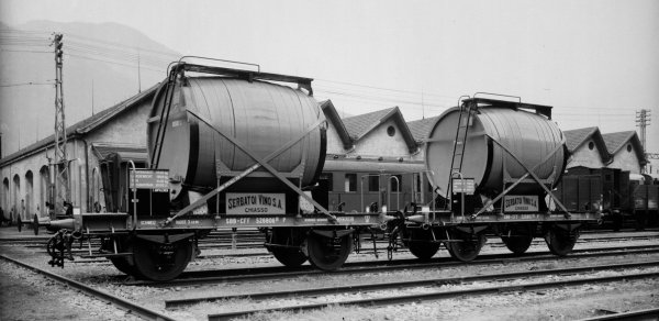 Ralisation d’un wagon mono-foudre CFF de la Maison de Vins “Serbatoio Vino Chiasso”