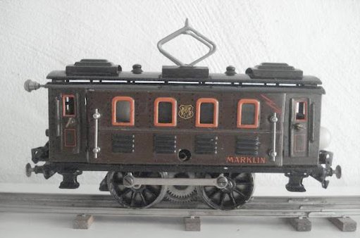 Reconstitution d’un train de 1920