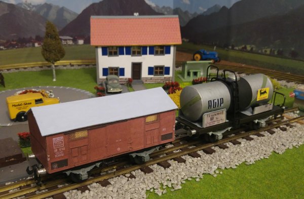 Ralisation en style “Tin-Plate 0” d’un wagon couvert FS