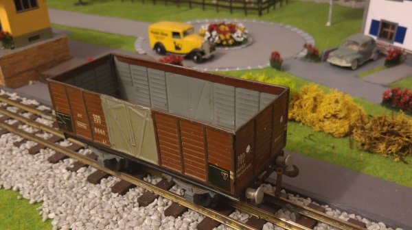 Ralisation d'un wagon tombereau SNCF