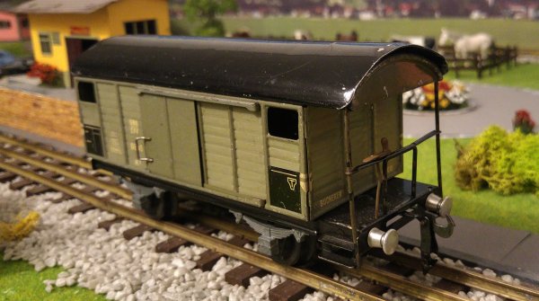 Ralisation d’un wagon couvert CFF BUCO du type K2, muni d’une vigie raliste de garde-freins