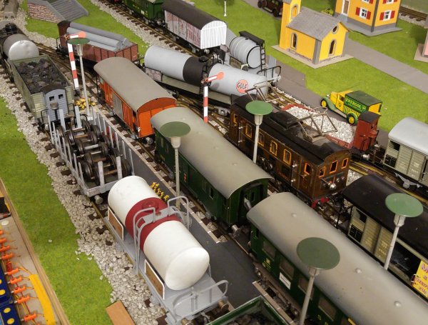 Ce que m’enseigne quotidiennement le modlisme ferroviaire “Tin-Plate 0”