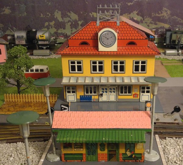 Mise en service d'une nouvelle gare sur mon rseau “Tinplate 0”
