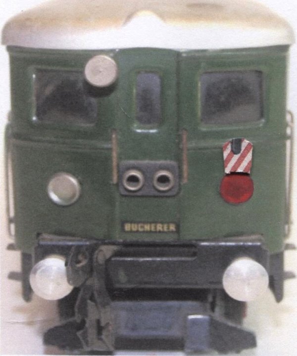 Pose de signaux de queue "de jour" et "de nuit" sur mes locomotives BUCO 314 L et HAG 1101